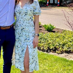 Abercrombie Midi White Floral Dress Size Extra Small